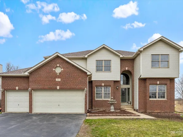 207 Carlisle Ct, Oswego, IL 60543