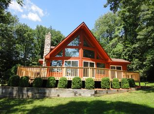 5 September Cir, East Stroudsburg, PA 18301