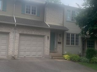 410 Ambleside Dr #7, London, ON