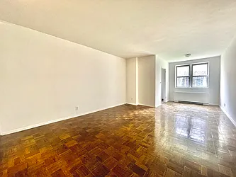 Rented by Addison Property Group