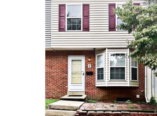 8 Keith St, Newark, DE 19713