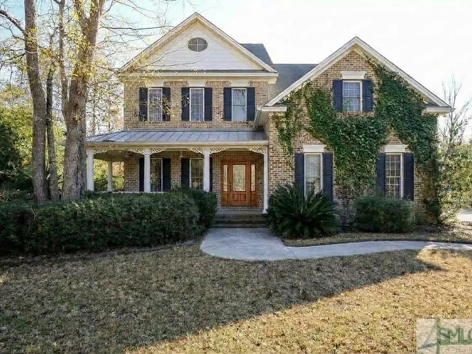 28 Grand Lake Cir