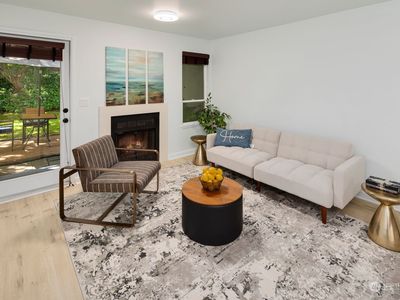 13717 Linden Avenue N #116, Seattle, WA, 98133