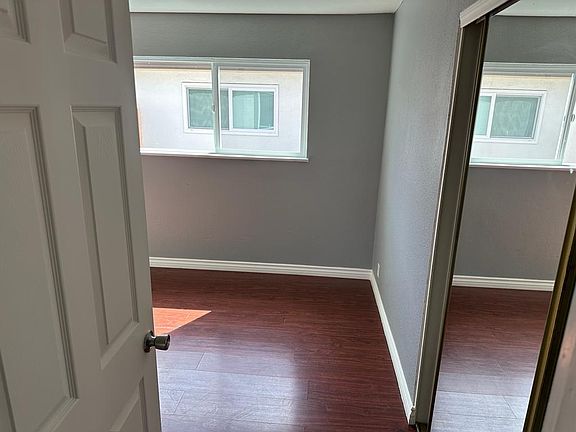 4th image of 2312 Fraser Ave