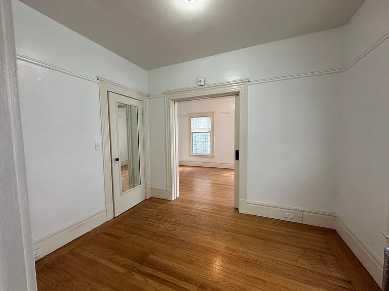 1101 Pine St #104 — Photo 16