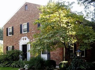 9200 Bailey Ln, Fairfax, VA 22031