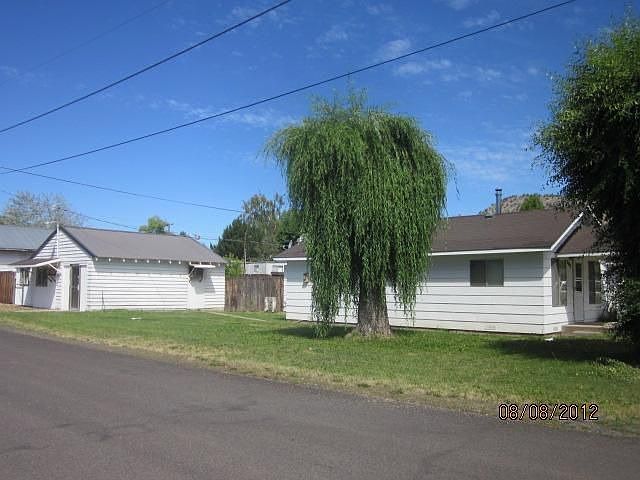 2nd image of 203 N Pine St