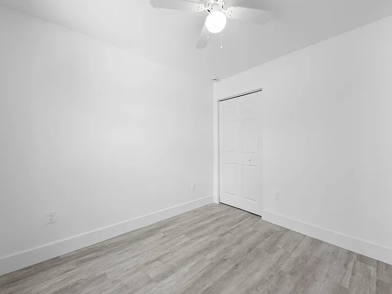 720 McIntosh St — Photo 24
