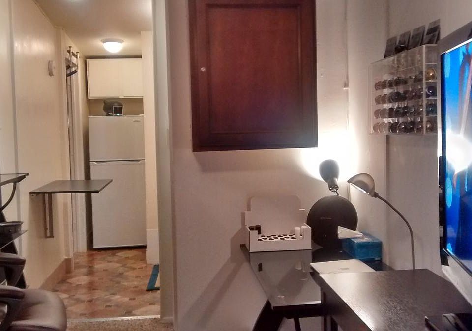 2nd image of 5005 Perry St APT 5