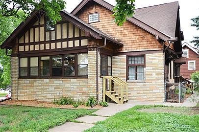 1st image of 238 Lexington Pkwy N APT 3