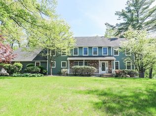 7 Woodsley Rd, Wilbraham, MA 01095