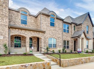 6548 Iron Horse Blvd, North Richland Hills, TX 76180