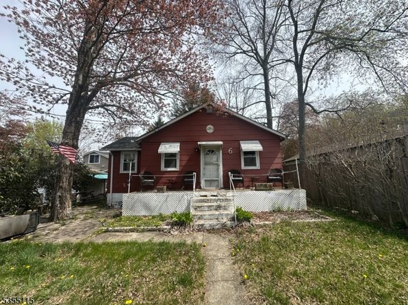 6 Passaic Dr, West Milford Twp., NJ 07421