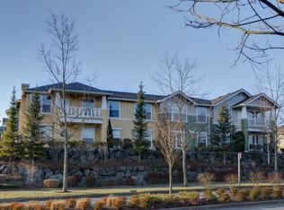 7709 Fairway Ave SE UNIT 201, Snoqualmie, WA 98065