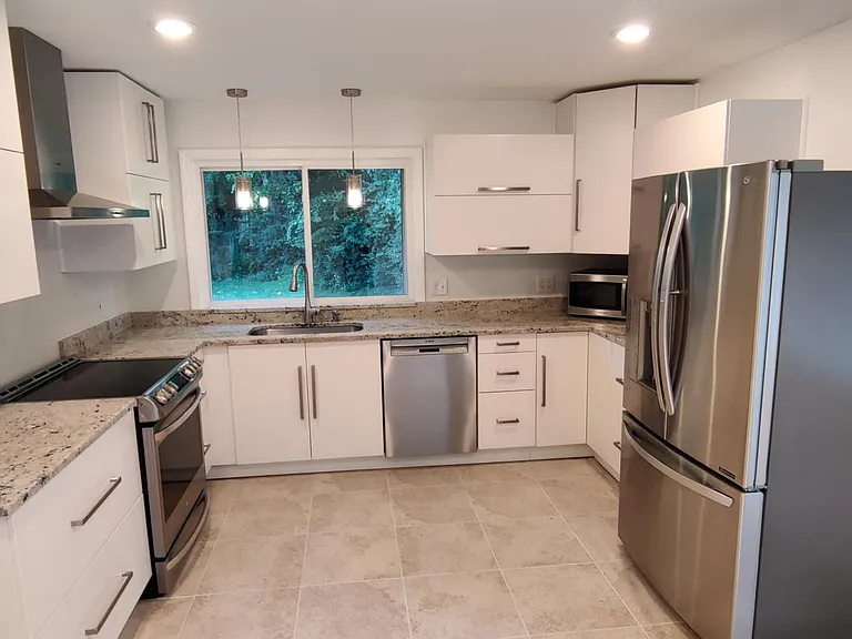81 Forestvale Dr — Photo 10