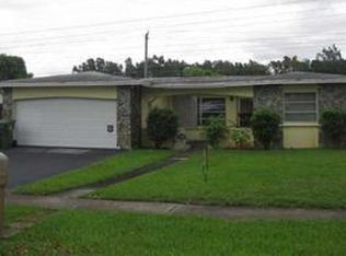 1931 NW 93rd Ave, Pembroke Pines, FL 33024