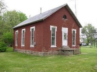 1127 Montgomery Rd NE, Newark, OH 43055