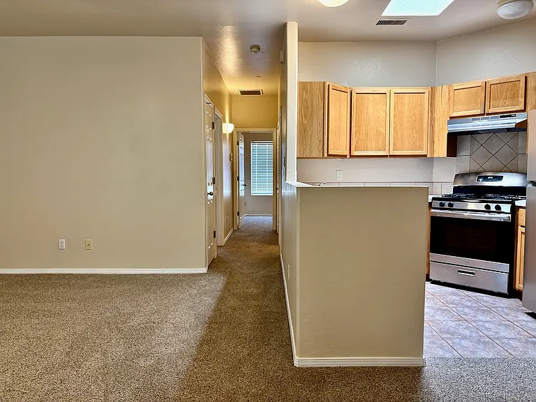 3067 Southern RR - B — Photo 13