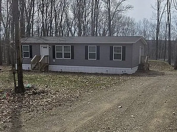 135 Mason St, Kennerdell, PA 16374
