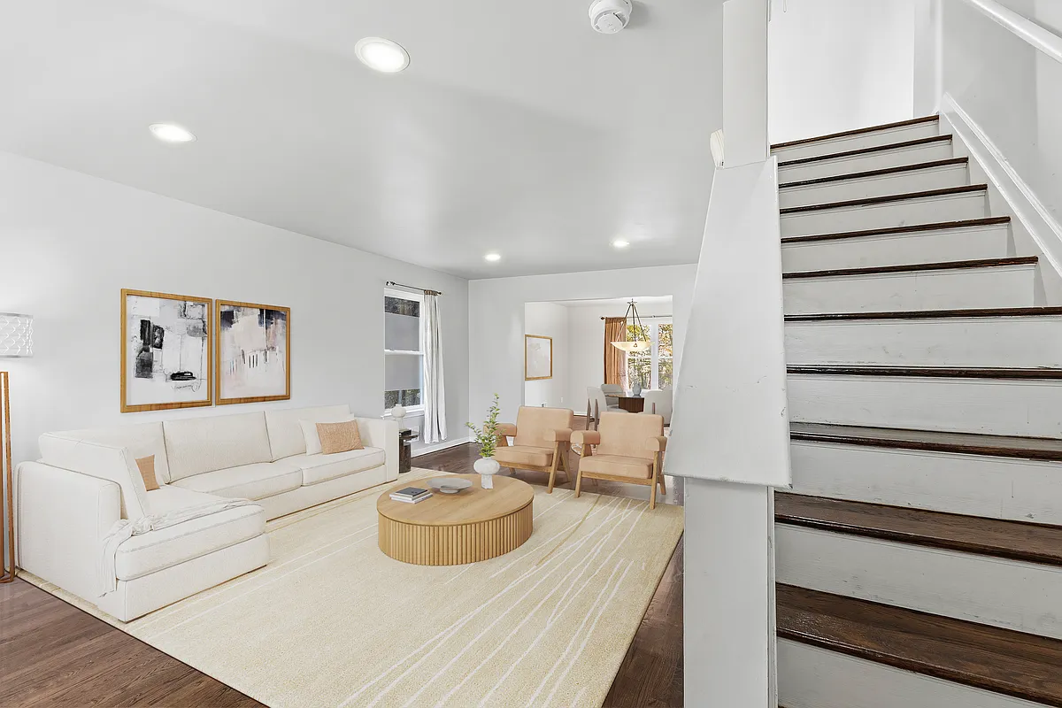 Building Photo - 506 Fisher Pl