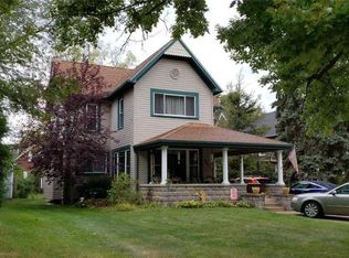 207 Haskins Rd, Bowling Green, OH 43402