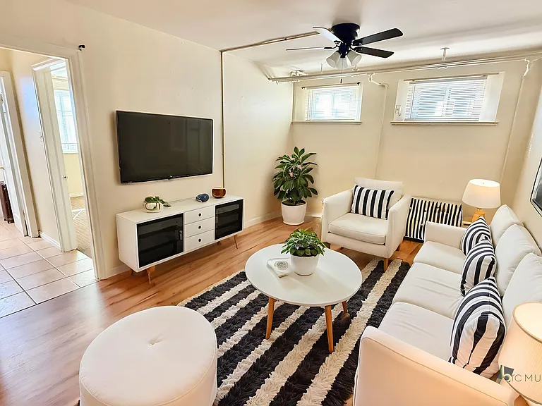 25 East Alameda Avenue — Photo 5