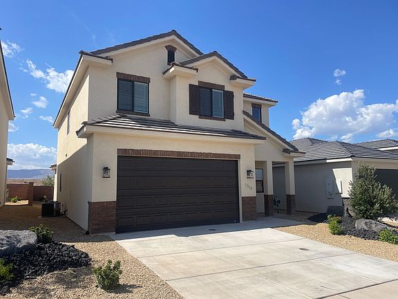 3rd image of 1358 White Hollow Ln