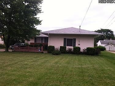 2nd image of 24176 Rosita Ln
