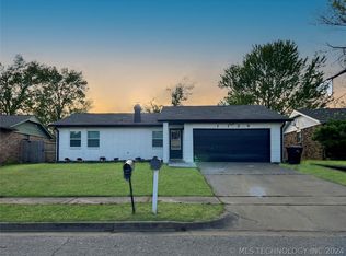 1736 S Pine Ave, Broken Arrow, OK 74012