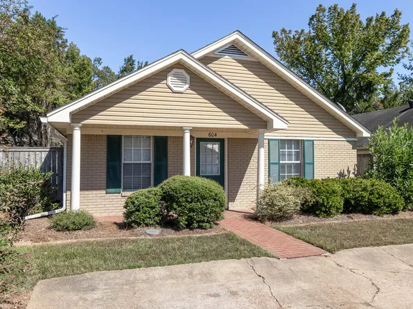 604 Huntington Pl, Oxford, MS 38655