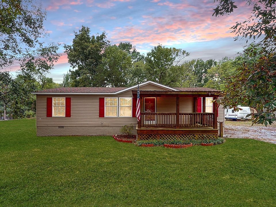 1st image of 106 Whispering Oak Dr