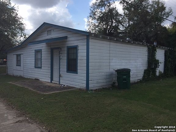 2nd image of 803 Lovett Ave