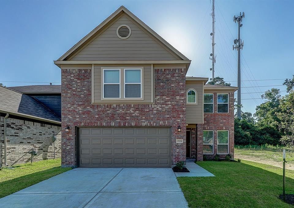1st image of 29204 Blackwood Forest St