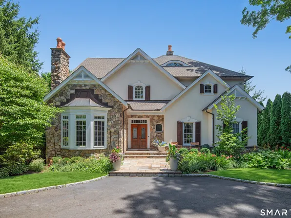 152 High Ridge Avenue, Ridgefield, CT 06877