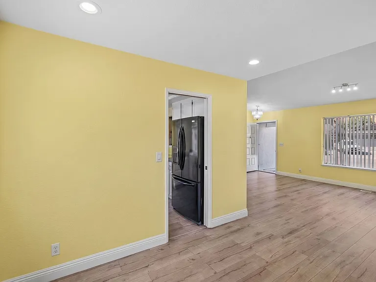 36711 Nichols Ave — Photo 6