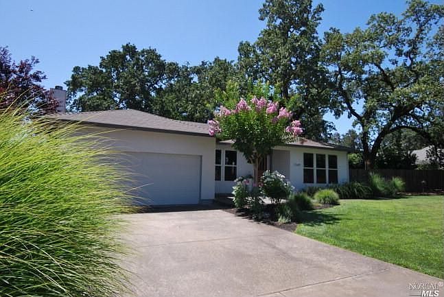 1st image of 17649 Arnold Dr
