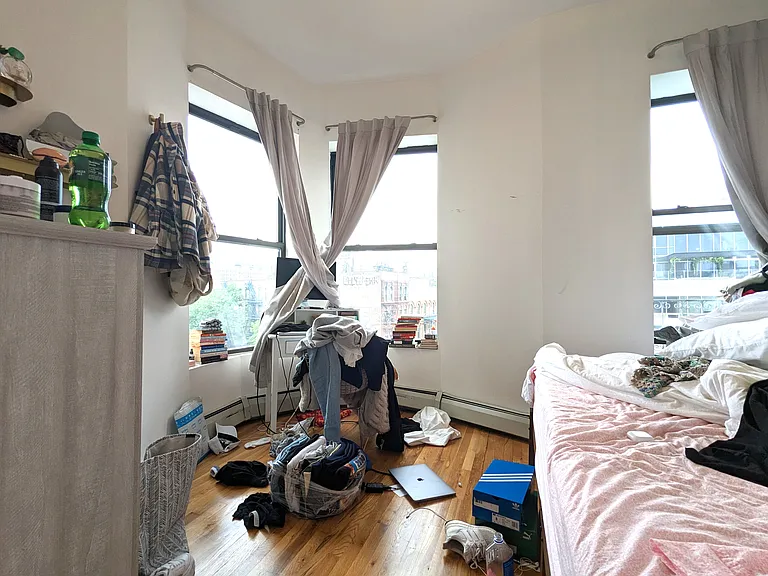 2 Clinton St #2B — Photo 11