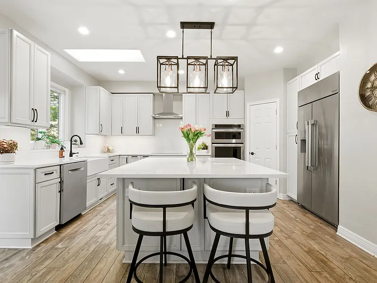 11372 E Ida Ct — Photo 4