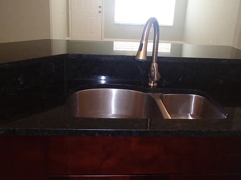 1708 Belmont Pl #1708 — Photo 6