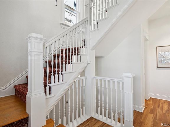 3rd image of 424 S Pennsylvania Street
