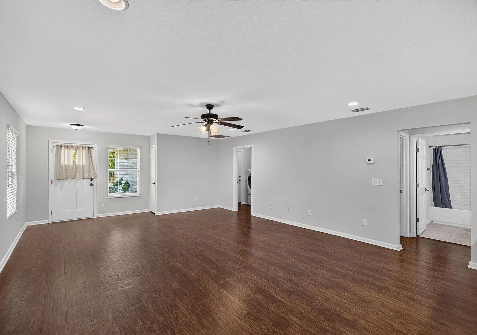 1002 Ingleside Ave — Photo 4