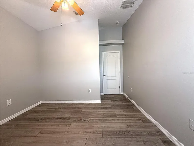 31203 Flannery Ct — Photo 15