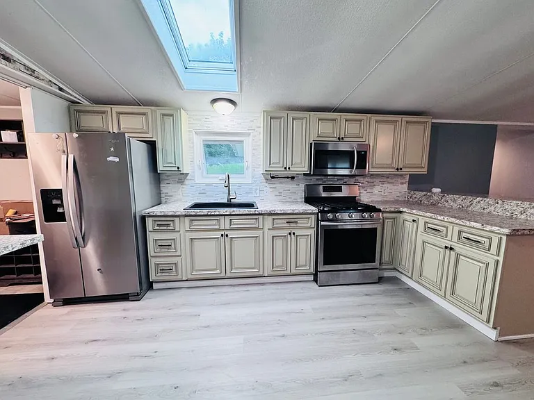 2475 Freshour Rd — Photo 3
