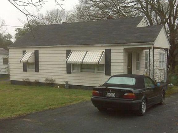 5th image of 1830 Alexander St SE