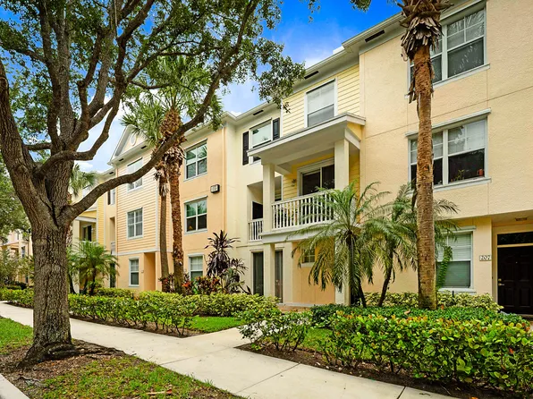 155 Galicia Way #210, Jupiter, FL 33458