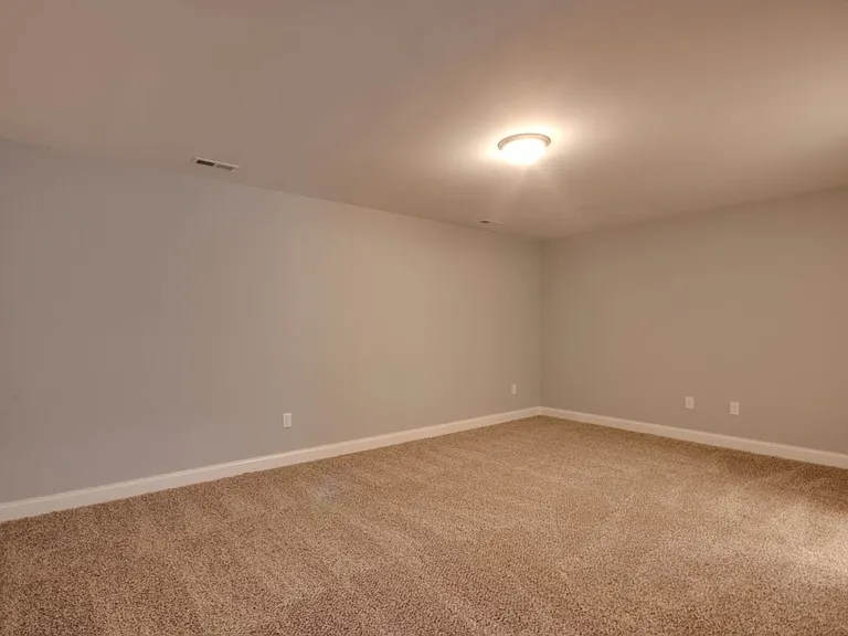 2844 Belgian Dr — Photo 21