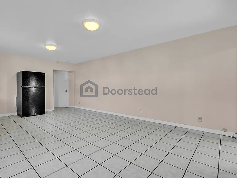 20 Ellington Ave #ADU — Photo 9