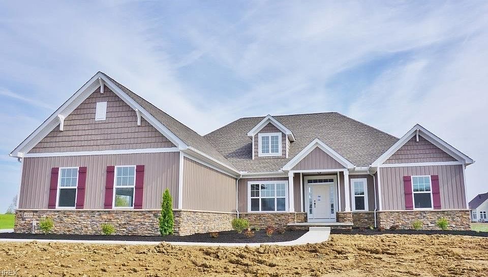 1st image of 2940 Fawn Lake Dr