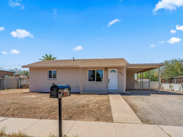 2950 E Coconino Vis, Tucson, AZ 85713