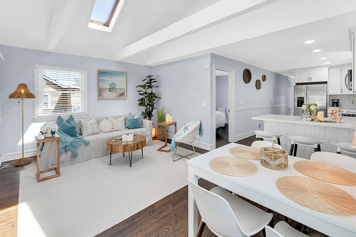 2 bed, $2,500 — Photo 3